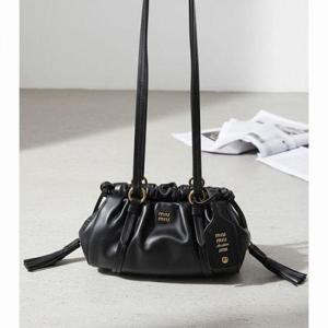 미우미우 쥬아 나파 가죽 미니백 5BP089 ACSW F0002 여성 숄더백 크로스백