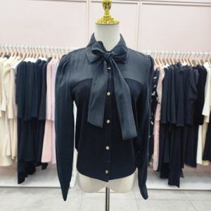 [샤틴]셔츠매칭 리본끈 탈,착 니트블라우스S244B251A_JK