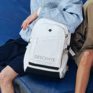 [데상트공식][50% OFF] 로트 백팩 (23L) SQ123UBP12