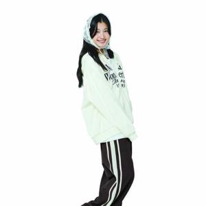 소이 세이브존07 레터링쮸리합포집업점퍼 25F0151