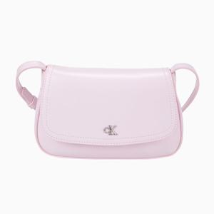 [캘빈클라인 진]여성 하드웨어 모노그램 플랩 카메라 백(4F3421G-8Z6)
