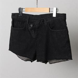 [강물처럼]빅사이즈사랑해요 I950L207 블랙사선단추숏반바지 DO