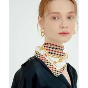 선물포장  (DCSC6E141I2) 베이지 체크 패턴 스퀘어 실크스카프