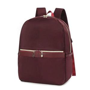 [패션] 중년 트렌드 가방 나들이 외출 데일리 와인 책가방