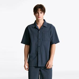 [공식][타미힐피거] [Relax fit] 오픈칼라 반팔 셔츠 (T12F1WSH731MLMDW5)