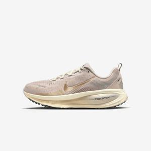 나이키운동화 GQT IF4463-200 보메로 18 SE 여성 로드 러닝화