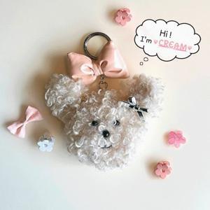 [헤지스ACC] 베이지 크림 퍼피 키링 겸 참장식 HIHO5F111I2