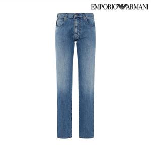 [엠포리오 아르마니]남성 레귤러 핏 워싱 데님 팬츠 청바지(A514106029)