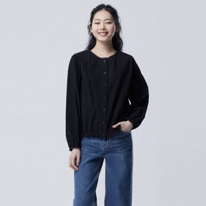 [베네통] 플라워 레이스 블라우스_BABL05611BK