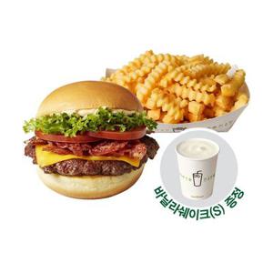 (~29% 할인)(정상가 23,500원) [쉐이크쉑] 베이컨 쉑 1인 세트 (베이컨 쉑버거+프라이+바닐라쉐이크 (증정))