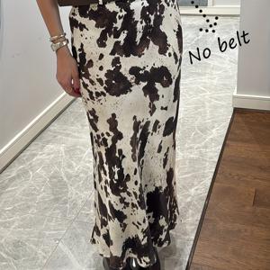 TEMU 하이 웨이스트로 디자인된 새틴 원단으로 제작된 사계절 미디 스커트 (벨트 미포함). 우아한 파티, Y2K 스타일, 휴가, 외출, 통근 및 사회 행사, 크리스마스, 발렌타인데이에 적합합니다.