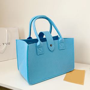 TEMU 대용량 펠트 가방, 할로윈 및 크리스마스용 토트백. 선물 가방, 쇼핑 가방, 7가지 색상으로 제공 - 여성용 토트백