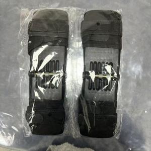 TEMU 블랙 또는 그레이 색상으로 제공되는 스프링 2개 세트입니다. 계단 등반에 적합합니다. 이 제품은 이중 축 조인트 지지 시스템을 특징으로 하며, 다리 약한 사람에게 적합합니다. 미끄럼 방지 스트랩은 스쿼트, 러닝과 호환됩니다.