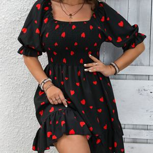 TEMU 플러스 사이즈 - 여성용 우아한 블랙 하트 프린트 스퀘어 넥 드레스, 퍼프 슬리브 및 러플 헴 - 여름 캐주얼 스타일, 짧은 길이, 스트레치되지 않은 원단, 캐주얼 의상에 완벽, 캐주얼 여름 드레스 | 러플 헴 드레스 | 스트레치되지 않은 원단