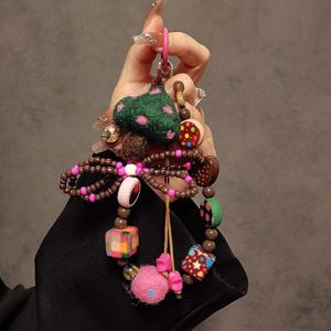 TEMU 펠트 녹색 버섯 비즈 태슬 손 체인 손목 짧은 로프 휴대폰 케이스 키 버클 가방 펜던트