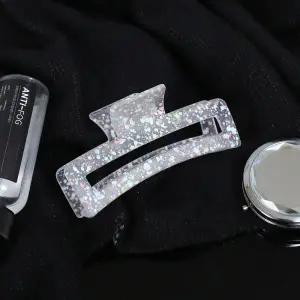 [비투비월드][엔젤슈슈] 페인팅 사각 대왕 집게핀(반투명민트)