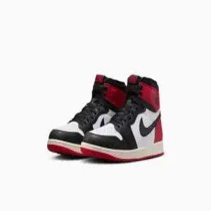 MUST IT_조던 1 레트로 하이 OG 블랙토 DZ5485-106