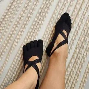 양말 요가 필라테스 여성 발레 홈트 발레핏 크로스스트랩양말