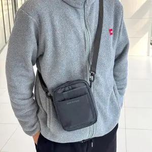 [옷자락]남자 미니크로스백 바스락 직사각형 가벼운 가방