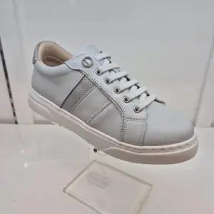 [엘칸토]엘칸토 HC11 소가죽 여성화 N8V7U51H316 (47551326)