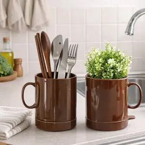 래디쉬 브라운 도자기수저통