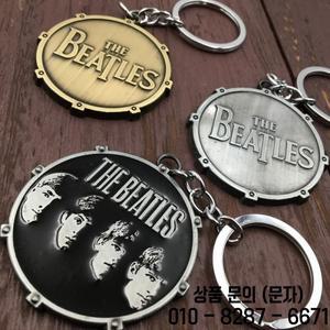 2026 락 로고 키체인 새로운 비틀즈 클래식 내구성 있는 합금 키링 팬 기념품 선물 빈티지 록 밴드 액세서