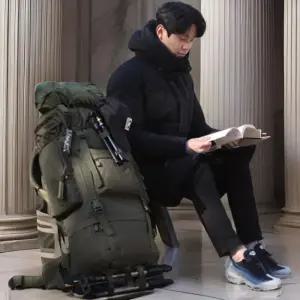 [옷자락]남성 방수 통기성 괴물수납 대용량 백팩
