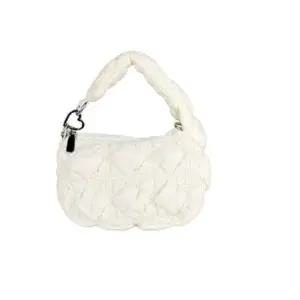 [패션] 여성 크로스 구름 미니 퀼팅백 체인줄 가방 아이보리
