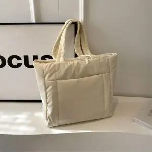 베이직 4패팅 BS23 패션잡화 토트 백팩 여성용 mini 캐주얼 밍크 토트백 버스백 엠보 손 카키 뽀글이