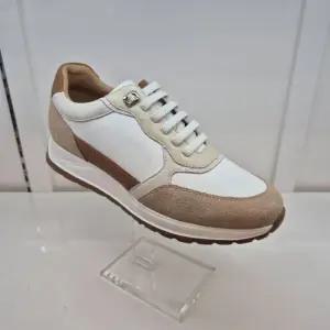 [엘칸토]엘칸토 HC11 소가죽 남성 스니커즈 L6H6U51J335 (48164772)