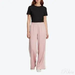 [아디다스] 여성 트레이닝 티셔츠 KC8815 핑크 152834967