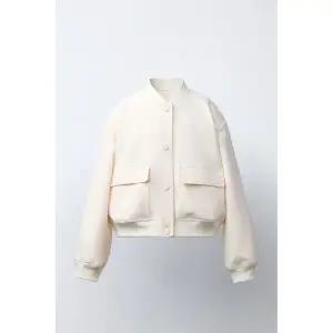 국내배송 ZARA 자라 주니어 키즈 숄더 패드 크롭 봄버 재킷 크림 1127081712 1807791