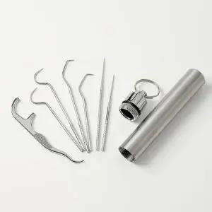 이동식 이쑤시개 포켓형 케이스형 캠핑용 메탈 이쑤시개 스테인리스 청결용품 여행용 휴대용 구강 관리