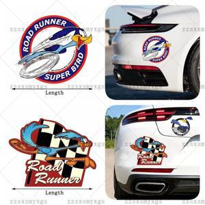 흥미로운 로드 러너 자동차 스티커 바디 범퍼 앞 유리 오토바이 헬멧 트렁크 비닐 데칼 액세서리에 적합