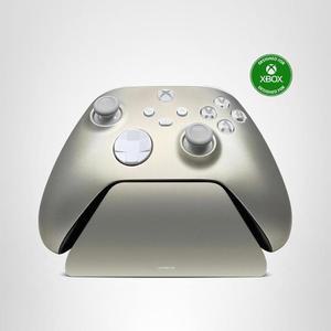 Xbox Series X|S용 Razer 범용 급속 충전 스탠드 - Xbox 무선 컨트롤러와 완벽하게 일치 - USB 전원 공급 - Lunar Shift (컨트롤러 별도 판매)