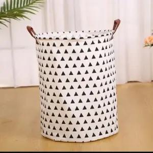 수납바구니 패브릭 접이식 소형 삼각형 보관함