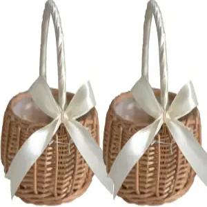 뮤니티 2PCS 라탄 꽃바구니 플라워 걸 캐리 바스켓과 레이스 보우 안감 핸드메이드 위커 빈티지 웨딩 가든