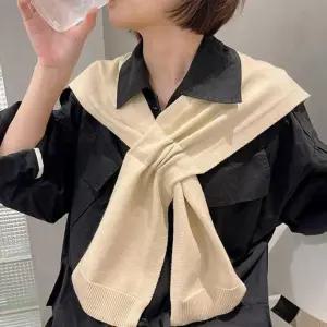 레이어드 페이크 여성 어깨 숄 가디건 간절기 포인트룩