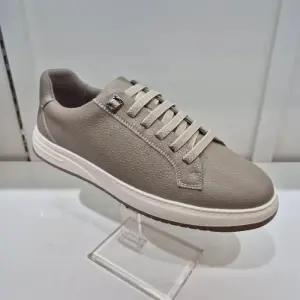 [엘칸토]엘칸토 HC11 소가죽 남성 스니커즈 Q8H1U6J1349 (48179057)