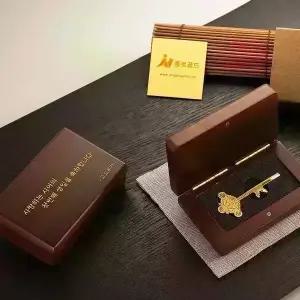 순금프레스열쇠 미니우드케이스 1.875g 행운 황금선물