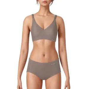 [롯데백화점]엘르이너웨어 심리스젤리노와이어브라EDWBR13COA