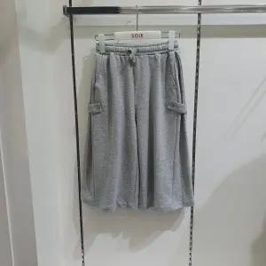 [소이]7부 사이드 폴딩 버뮤다바지 25F0293_GY