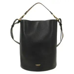 버버리 미디움 버킷백 / 8084036 1