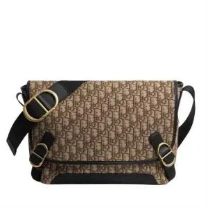 [명품] Dior Jett 미디엄 플랩 스트랩백 1DBME214YUS_H45E