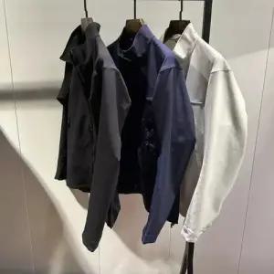 남성용 캐주얼 야상사파리 방수 내마모성 소프트케이스 바람막이 점퍼 스탠드넥 자켓 아웃도어룩 MODU1