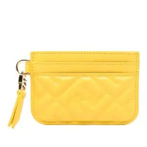 쉐브론 퀼팅 태슬 참 카드지갑 8M0566AAJD F1TD0 F1TD0