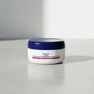 유세린 아쿠아퍼 리페어링 오인트먼트 90ml