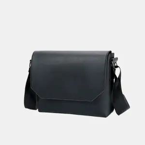 빌리버스 남성 데일리 숄더 베이직 스퀘어 방수 직장인 크로스백 BRB120