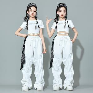 초등 주니어 걸그룹 화이트 방송댄스복 크롭티 와이드팬츠 공연복 아이돌 의상