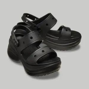 [롯데백화점]크록스 베이 샌들 블랙 206749-001